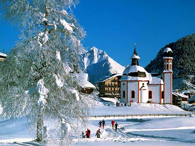 Những điểm du lịch níu chân du khách ở Áo