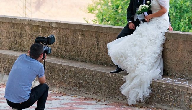 Nhiếp ảnh gia chụp cưới