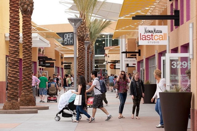 Top 10 trung tâm và địa điểm mua sắm được yêu thích nhất Las Vegas