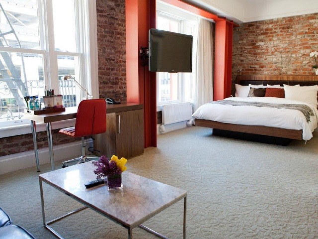 Phòng ngủ rộng rãi của Mystic Hotel By Charlye Palmer